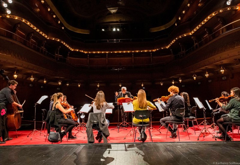 Sostieni l’attività di Conductus!