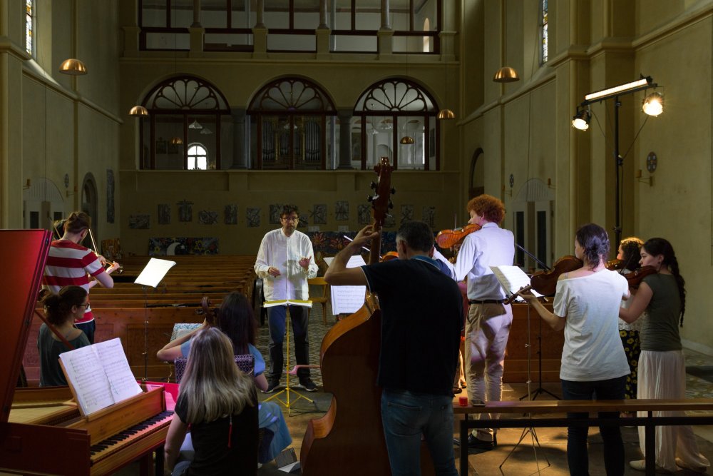 Sonora 700
